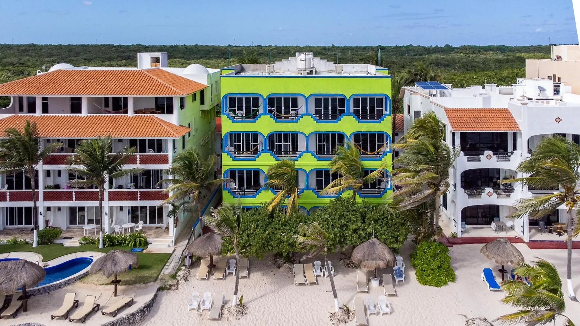Del Sol Beachfront Akumal Hotel