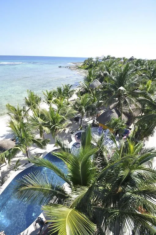 Del Sol Beachfront Akumal 2*,