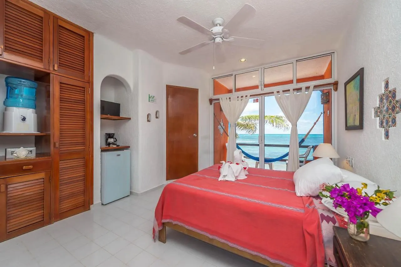 Del Sol Beachfront Akumal 2*,  Mexico