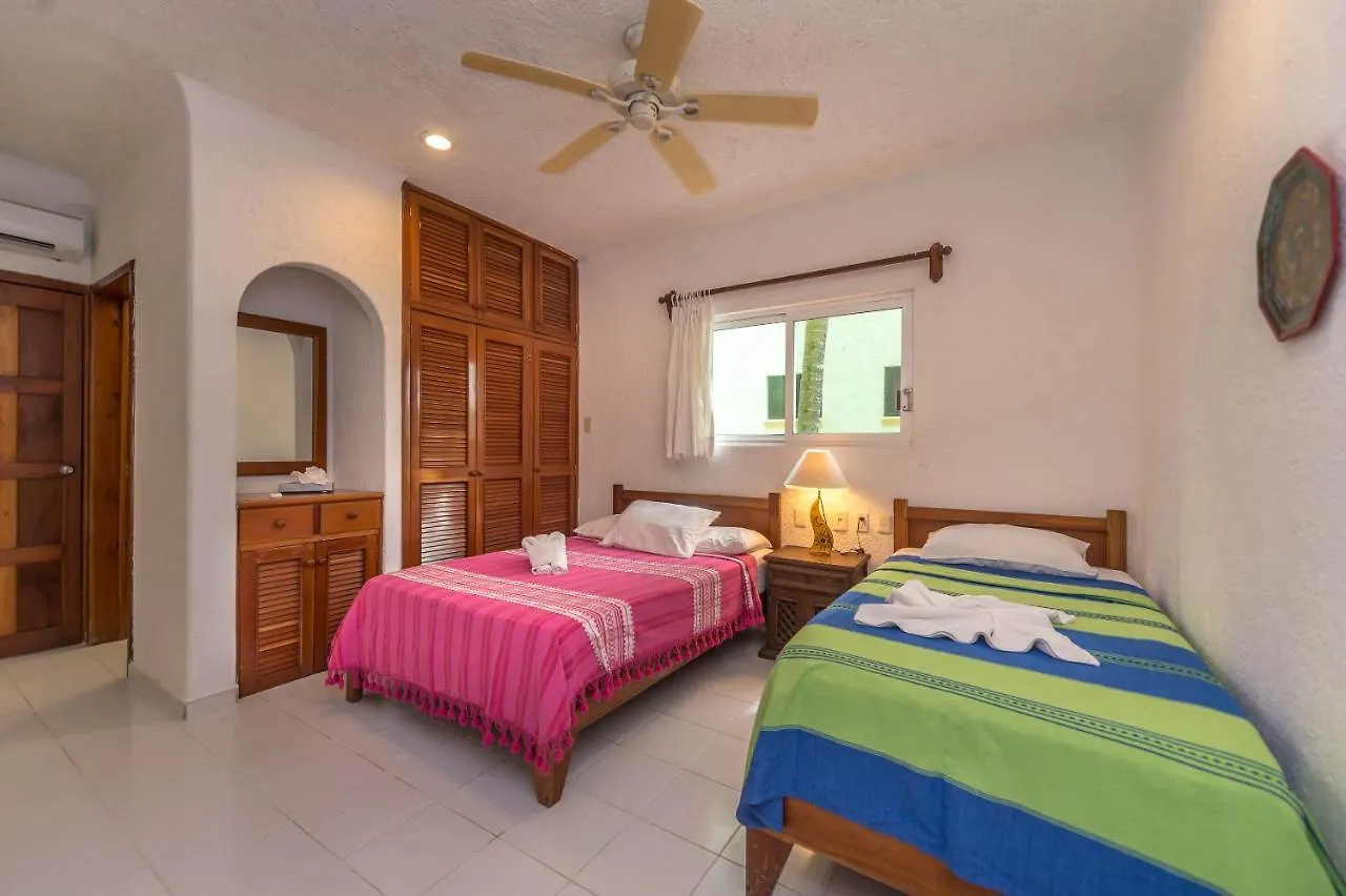 Del Sol Beachfront Akumal Hotel