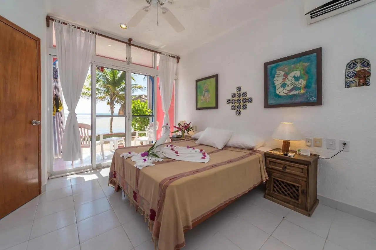 Del Sol Beachfront Akumal Hotel